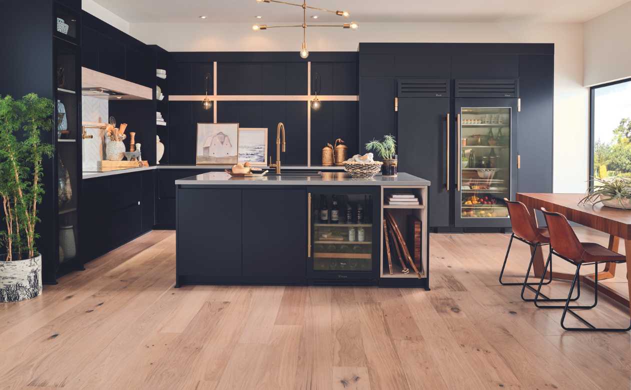white oak light floors in kitchen